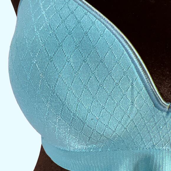 Hanes Wire Free  Padded Tee Shirt Bra Adjustable Straps Medium Turquoise Green - Picture 2 of 11